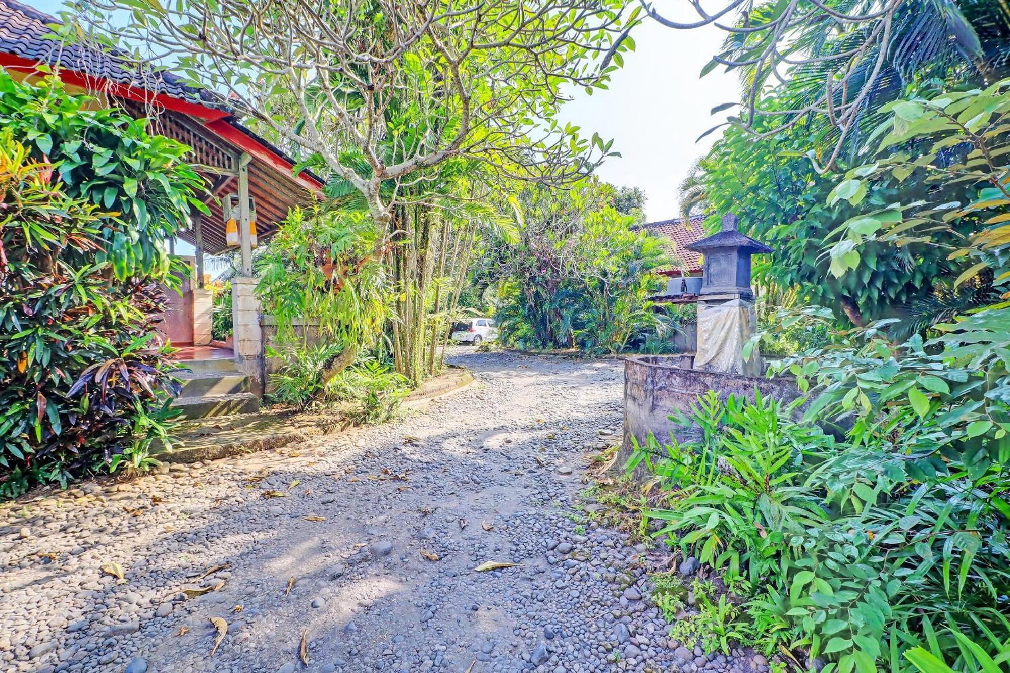 Oyo 92401 Hotel Mustika Negara  Dış mekan fotoğraf